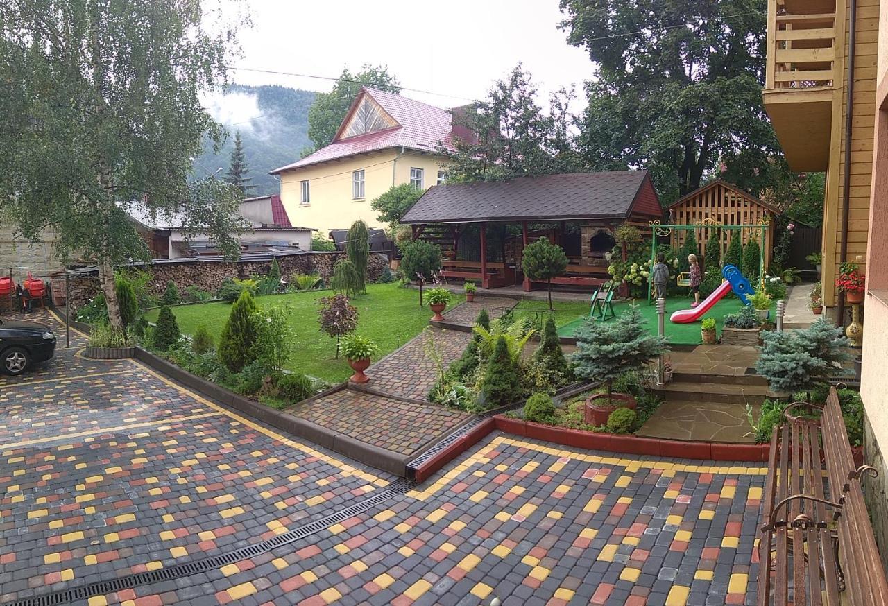 Guest House Shafran Jaremtsche Exterior foto