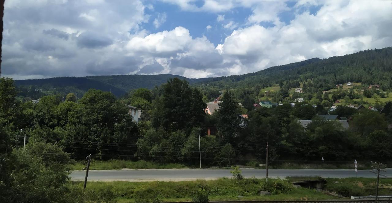 Guest House Shafran Jaremtsche Exterior foto