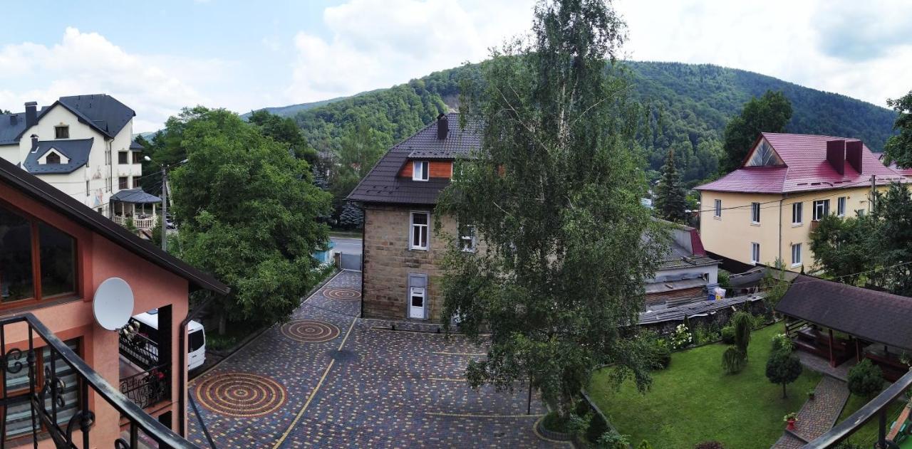 Guest House Shafran Jaremtsche Exterior foto