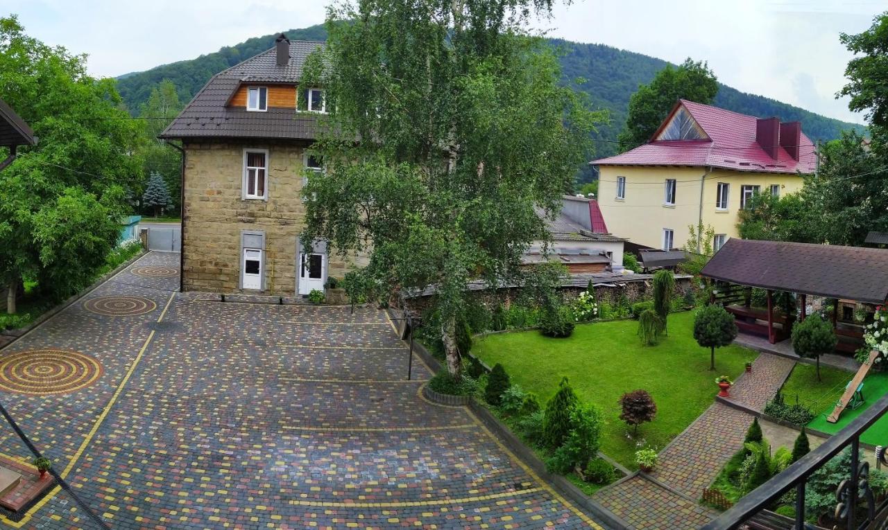 Guest House Shafran Jaremtsche Exterior foto