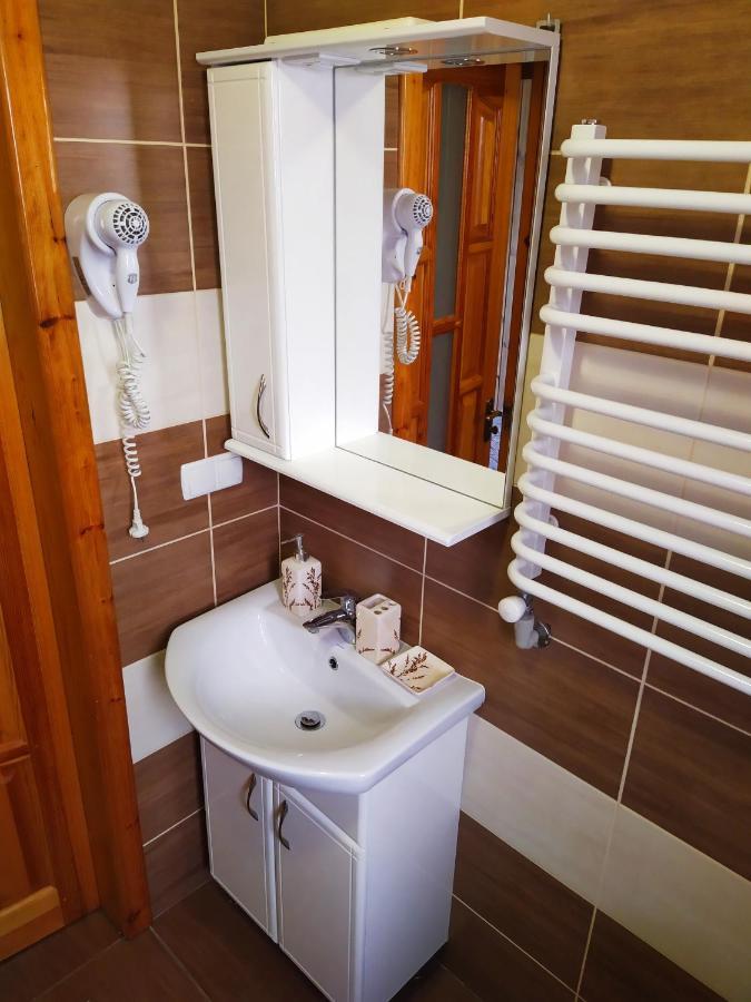 Guest House Shafran Jaremtsche Exterior foto