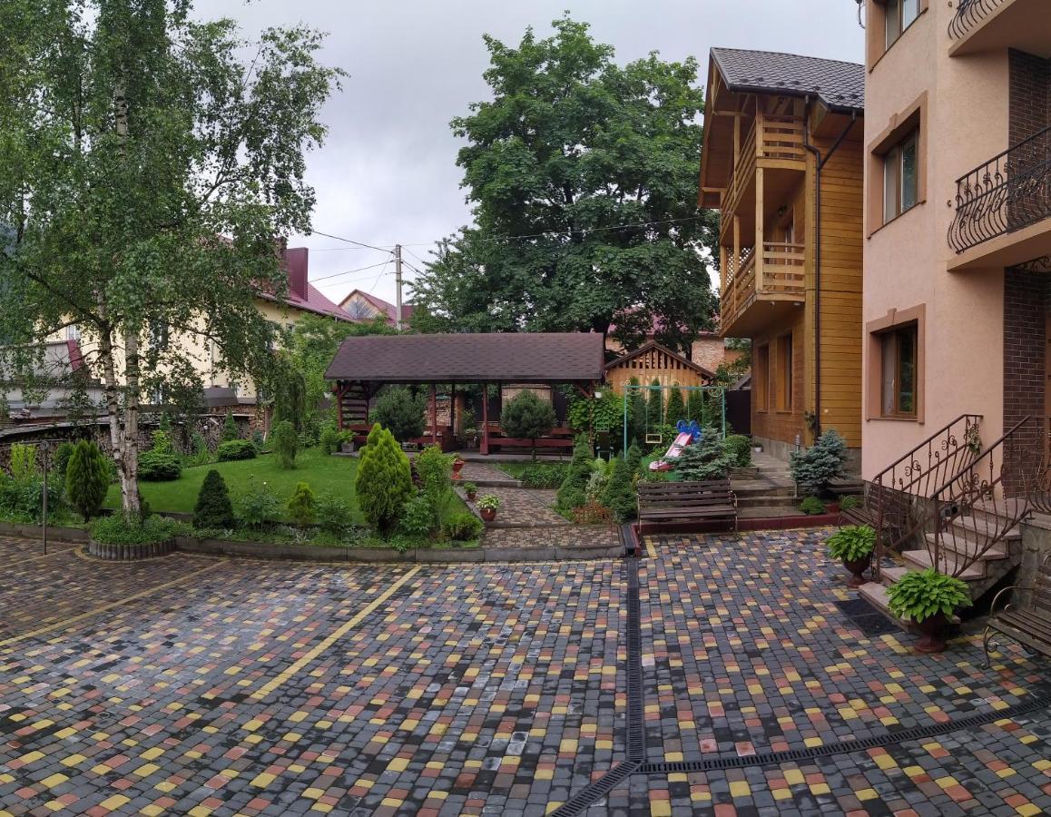 Guest House Shafran Jaremtsche Exterior foto