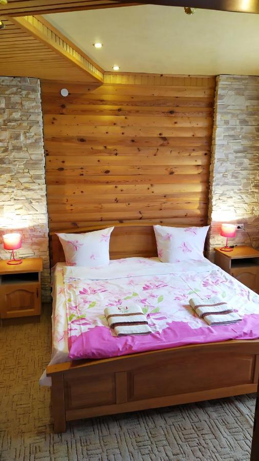 Guest House Shafran Jaremtsche Exterior foto